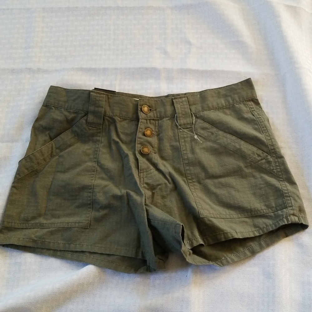 Younique jeans size 9 army green shorts ~ new